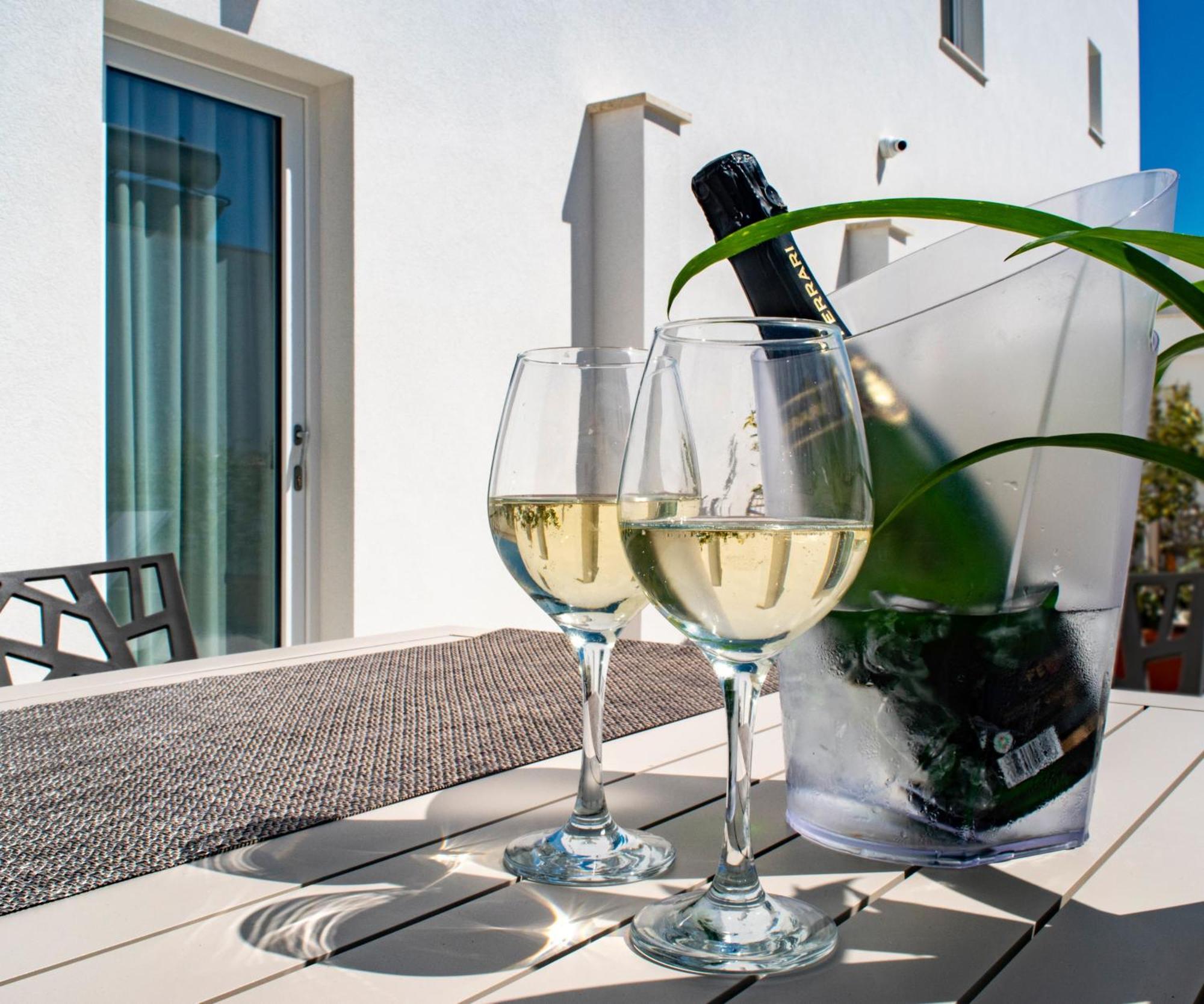 Ferrari Rooms & Apartments Porto Cesareo Exterior foto