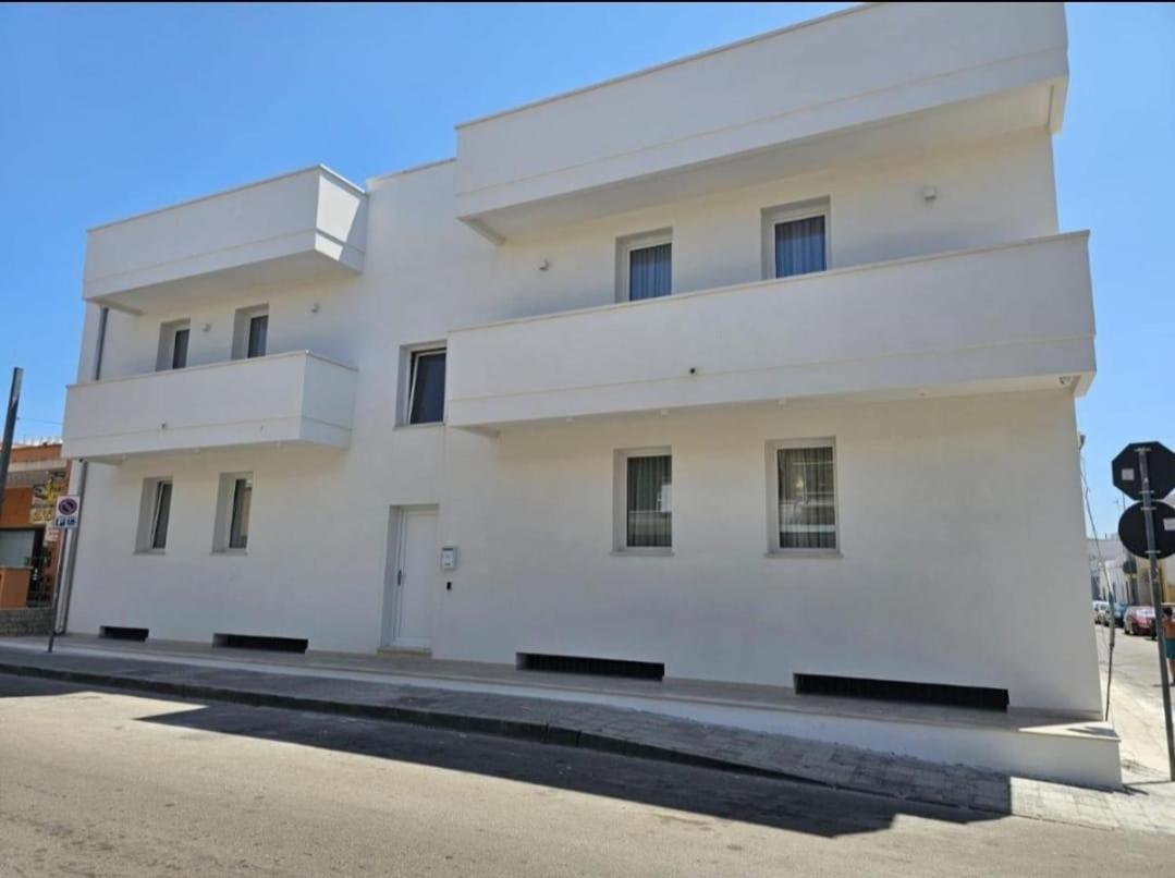 Ferrari Rooms & Apartments Porto Cesareo Exterior foto